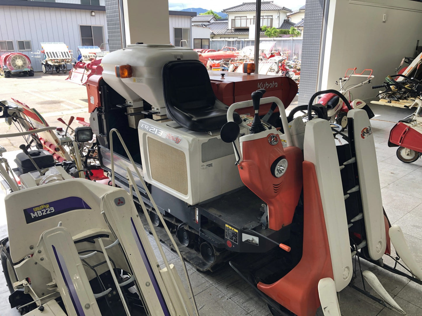 【整備待ち】クボタ コンバイン ER213 : :