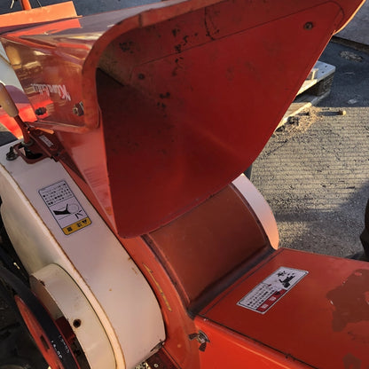 コーワ 自走カッター S1610 長さ×幅×高さ:1800ｍｍ×700ｍｍ×1000ｍｍ 出力5.5PS 使用燃料 :ガソリン