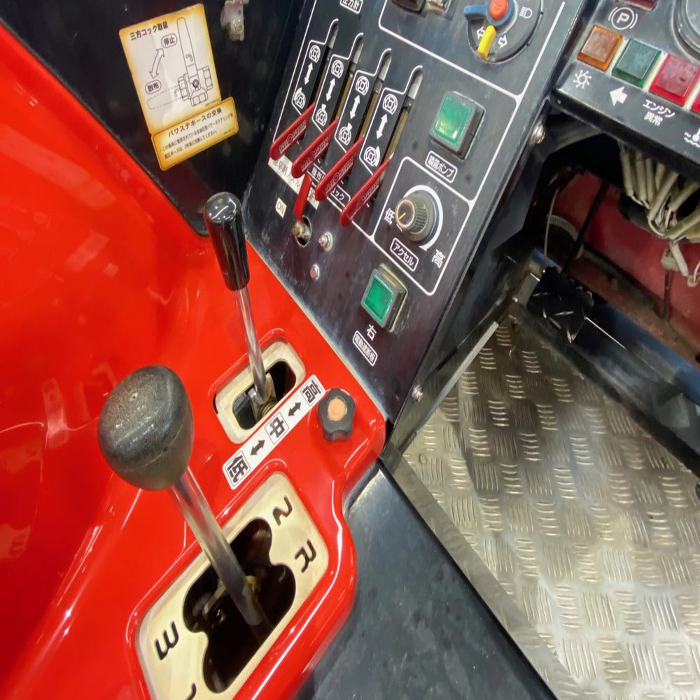 【メーカー整備済み】ショーシン SS 3S-FS642HC: 主要圃場形態棚園立ち木向き エンジン定格出力:25.3(kW)最大31.7(kW)