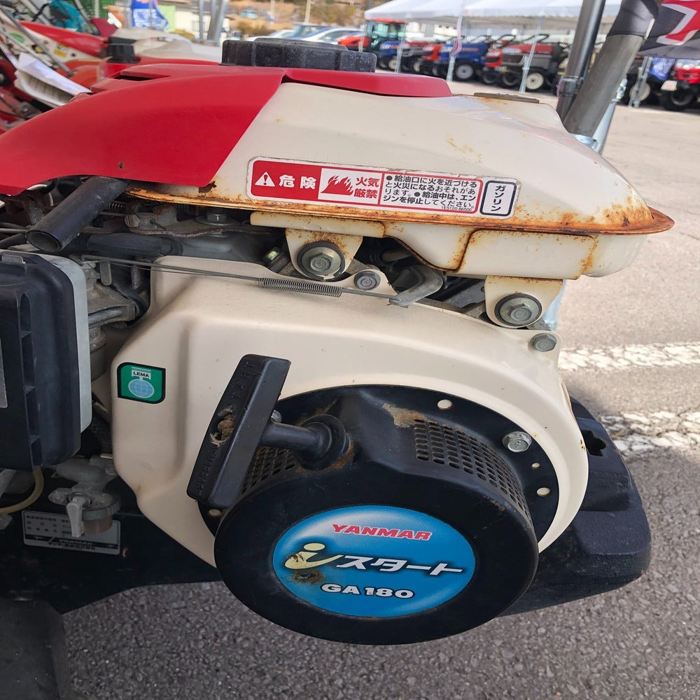 ヤンマー 管理機 MRT65EX 機体寸法:1410×575×1050(mm) 出力6.2ps 使用燃料/容量:無鉛ガソリン/2.4L