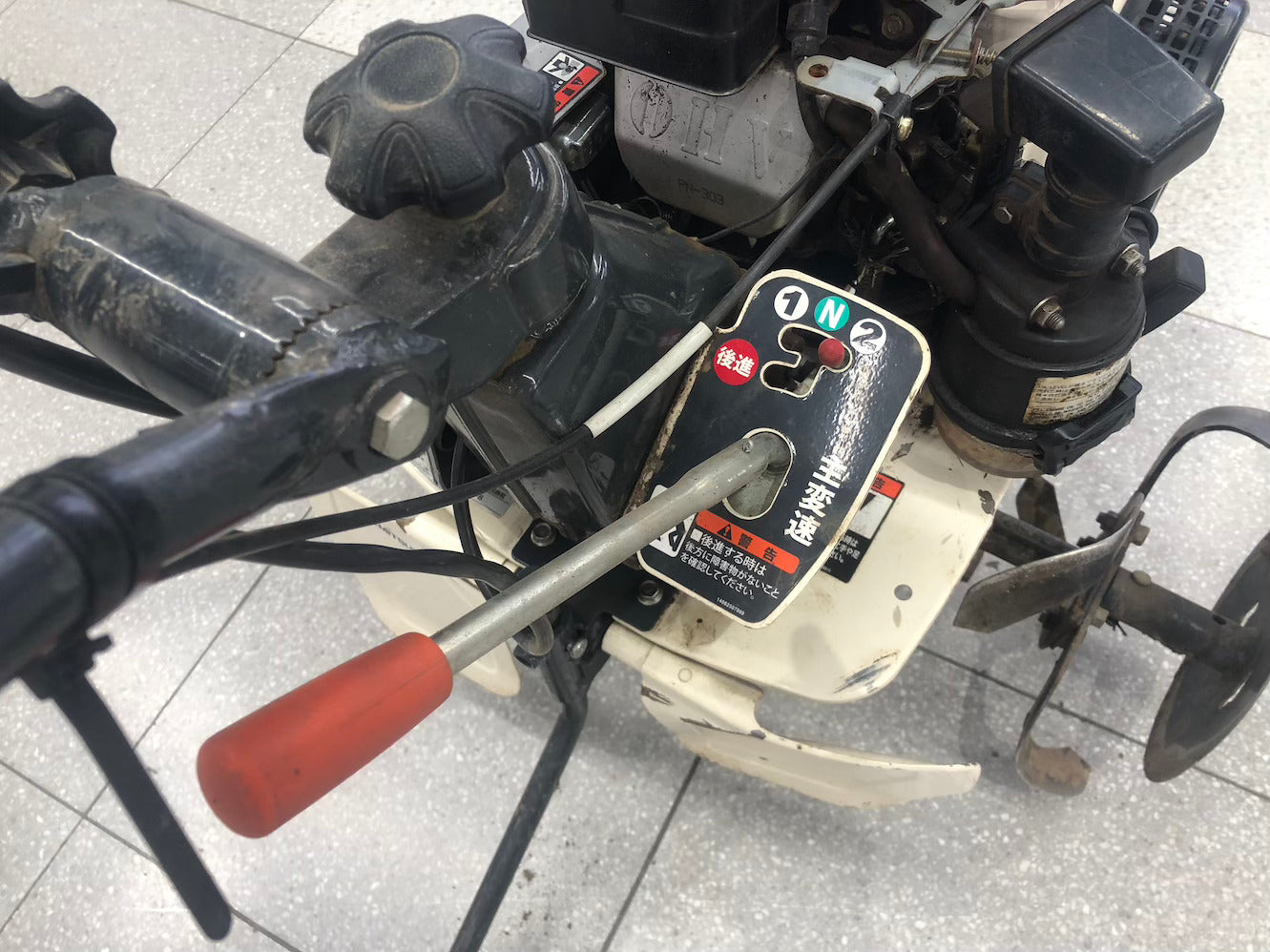 【整備待ち】三菱農機 管理機 MM308 長さ×幅×高さ:1110mm×640mm×1065mm 作業幅320・600mm 使用燃料 /タンク容量:ガソリン/1.2L