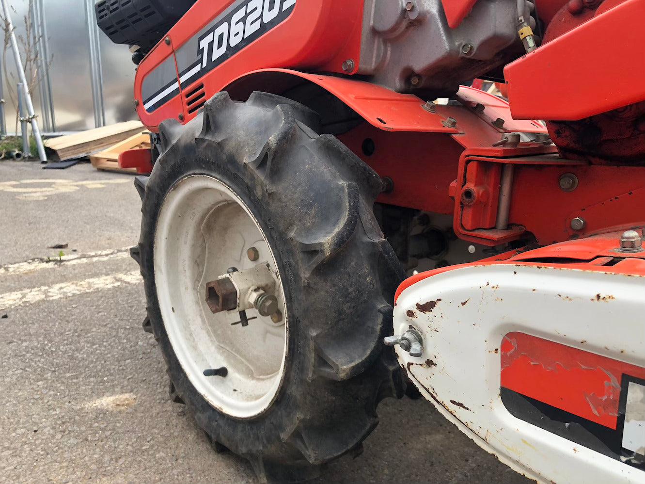 【ジャンク品】クボタ 耕耘機 TD620 動作保証なし