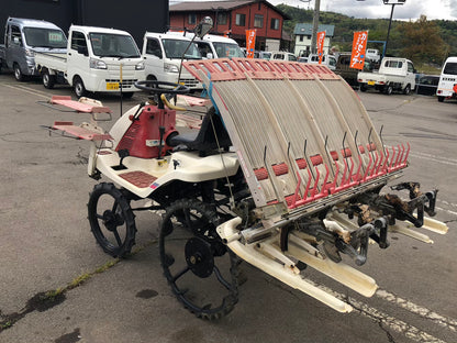 【ジャンク品】ヤンマー 乗用田植機 PE4 動作保証なし 返品不可