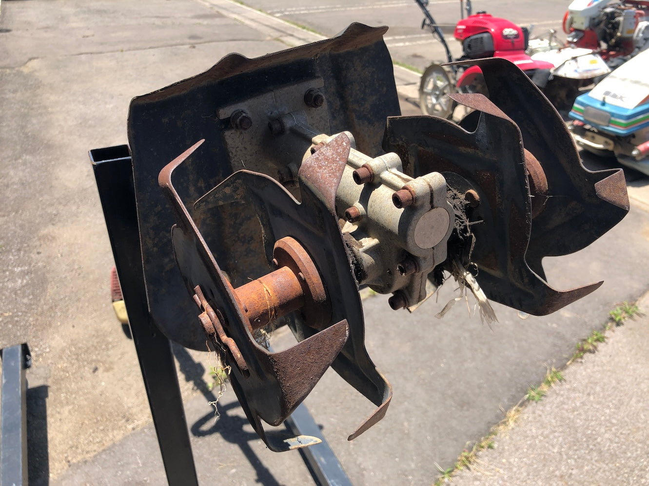 【ジャンク品】 除草機 メーカー不明 動作保証なし 返品不可