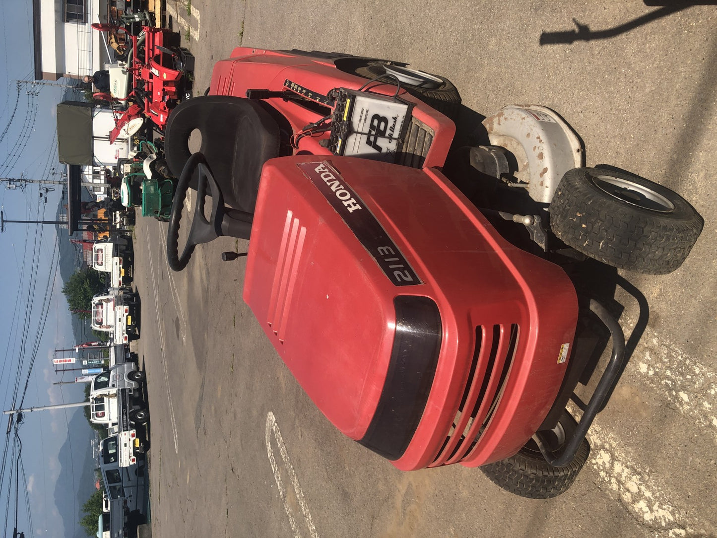 【ジャンク品】ホンダ 乗用芝刈り機 HF2113 返品不可 動作保証なし