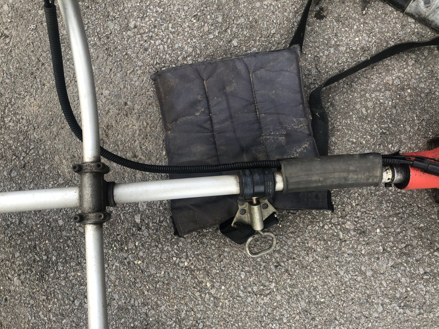 【ジャンク品】共立 刈払機 SRM265 動作保証なし 返品不可