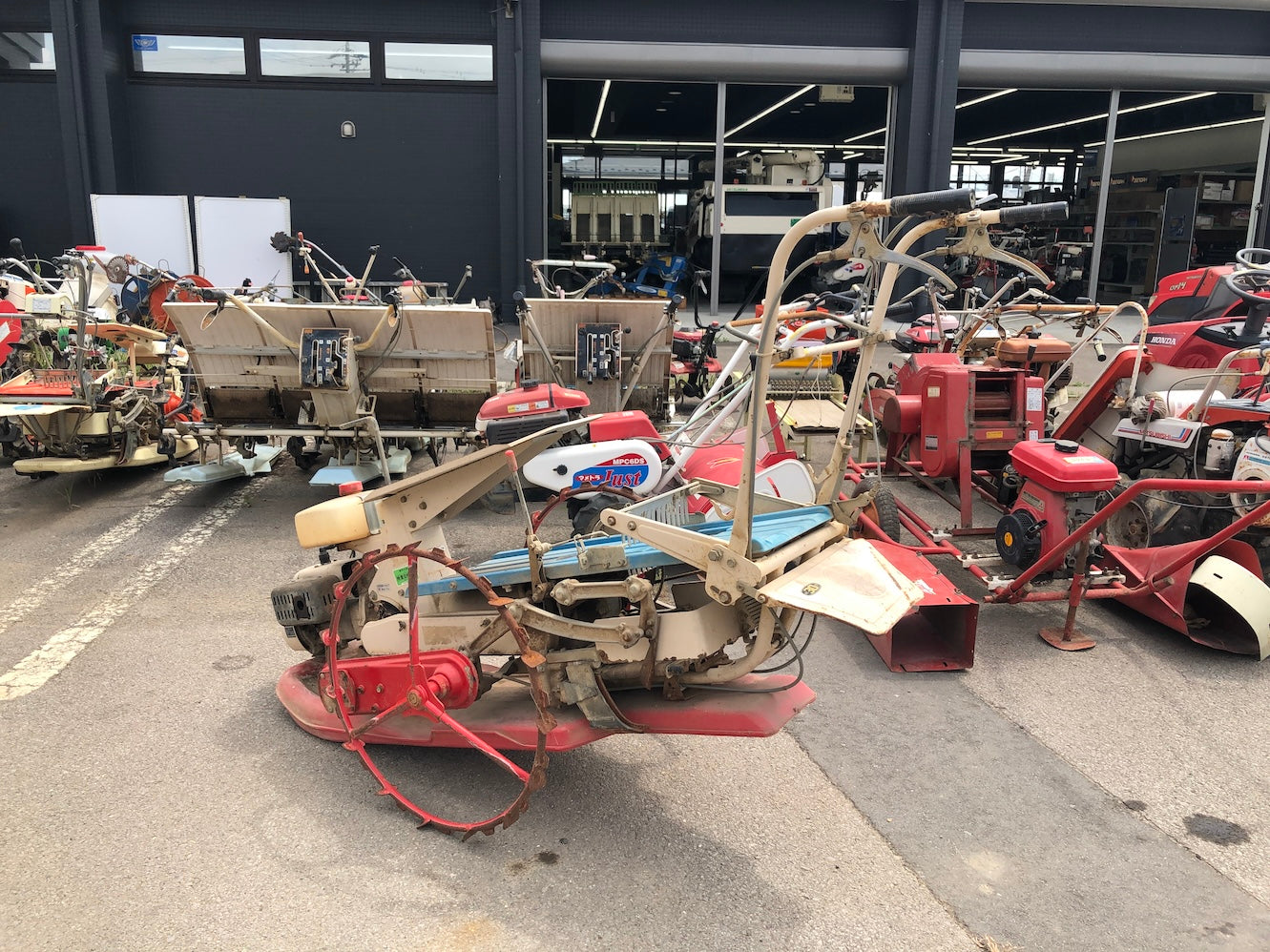 【ジャンク品】みのる 歩行田植機 LT-2F2 動作保証なし 返品不可