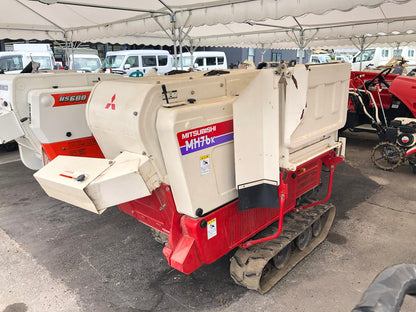 【整備待ち】三菱農機 ハーベスター MH76K 機体寸法:長2,085×幅1,200×高さ1,280 mm（格納時） 機体重量約326 kg エンジン:空冷4サイクルOHVガソリンエンジン