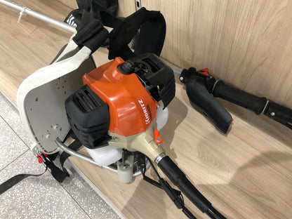 【販売中】共立 刈払機 RME2630 寸法（長さ×幅×高さ）（mm）:2710×300×360 本体乾燥質量(kg)7.5 排気量（cm3）:25.4