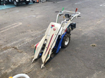【整備待ち】イセキ バインダー RE30 機体寸法:1,535×580×980(㎜) 刈取り段数１条 燃料:ガソリン