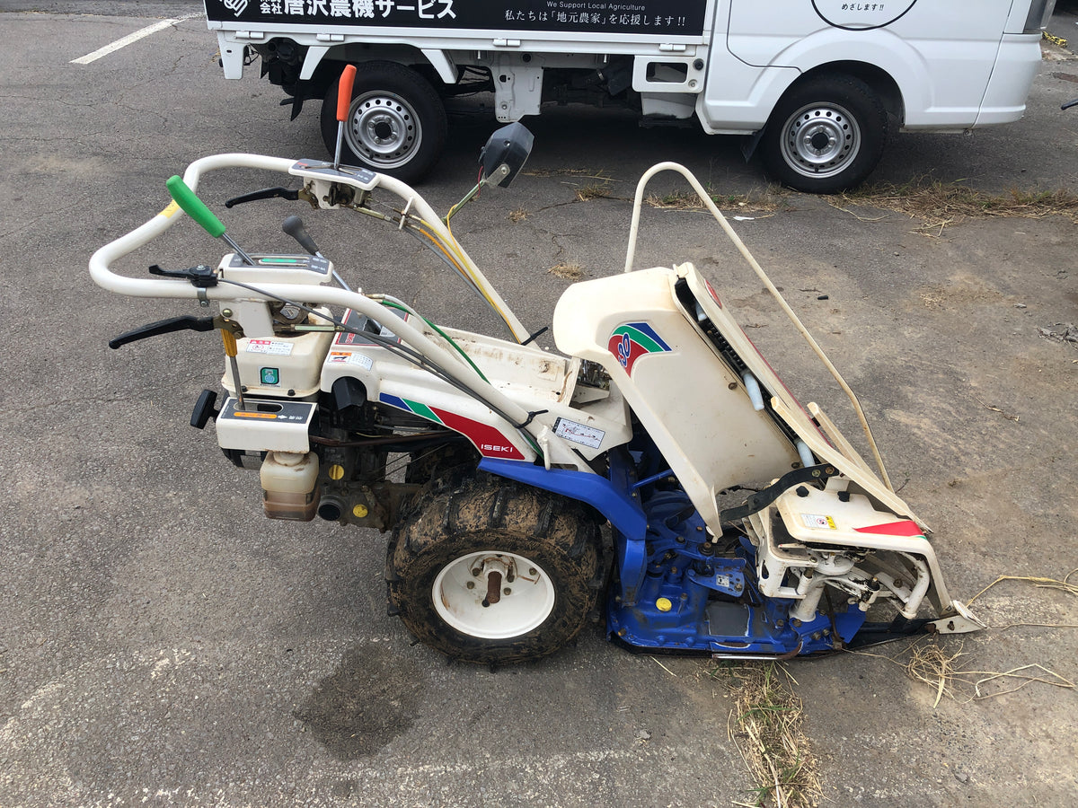 【整備待ち】イセキ バインダー RE30 機体寸法:1,535×580×980(㎜) 刈取り段数１条 燃料:ガソリン